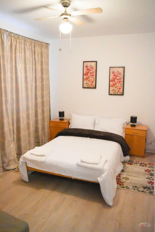 Spacious And Cozy 3bd+terrace Couples Apartment *